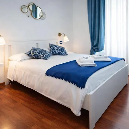 Aparthotel Hotiday Castello
