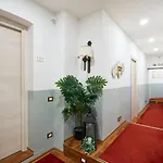 Aparthotel Hotiday Castello
